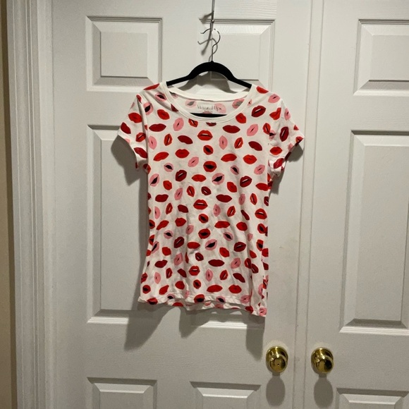 Wound Up Tops - Wound Up Red and White Fitted Short Sleeve Tee